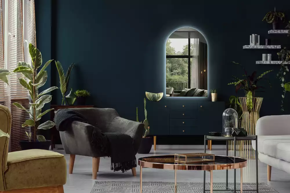 Oglindă semiovală cu iluminare de fundal LED